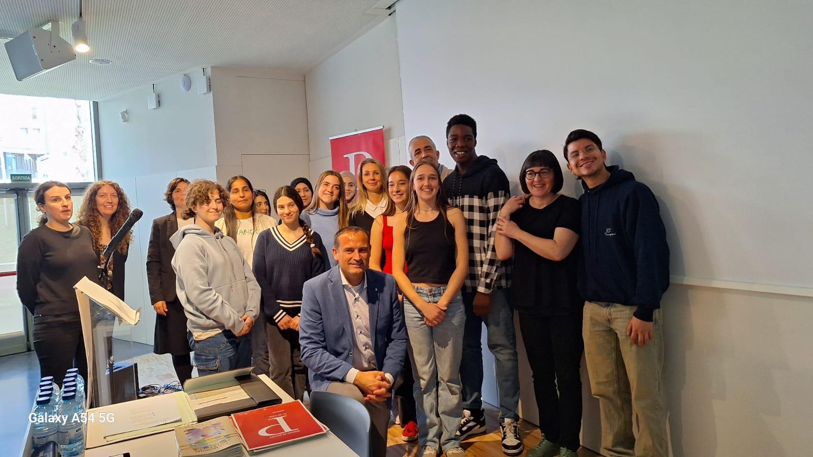 Literatura i entorn natural per celebrar el Dia Mundial de la Poesia 2024