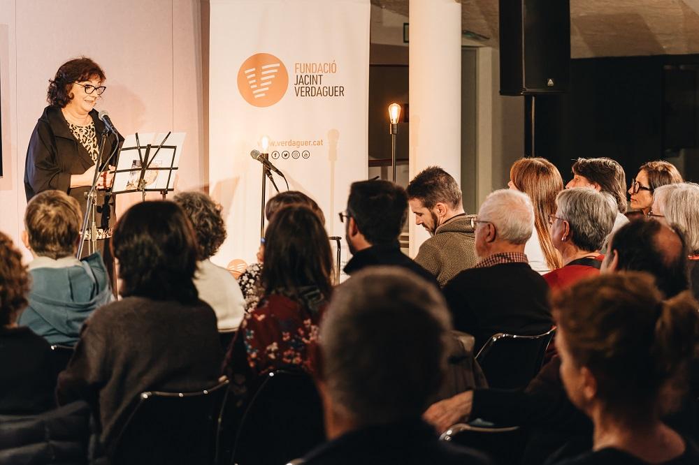Dolors Rusiñol i Arnau Tordera posen veu i música a la presentació d'Escenaris de la Història a Folgueroles