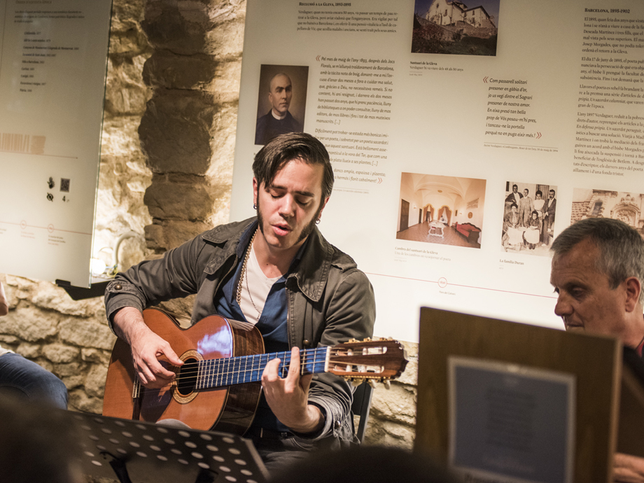 Al Cel omple el museu de gom a gom