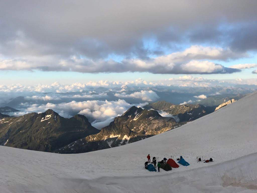 Reprenem el rodatge al Pirineu.. Col·labora!